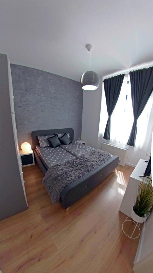 Mitra Luxury Apartments Sjumen Eksteriør billede